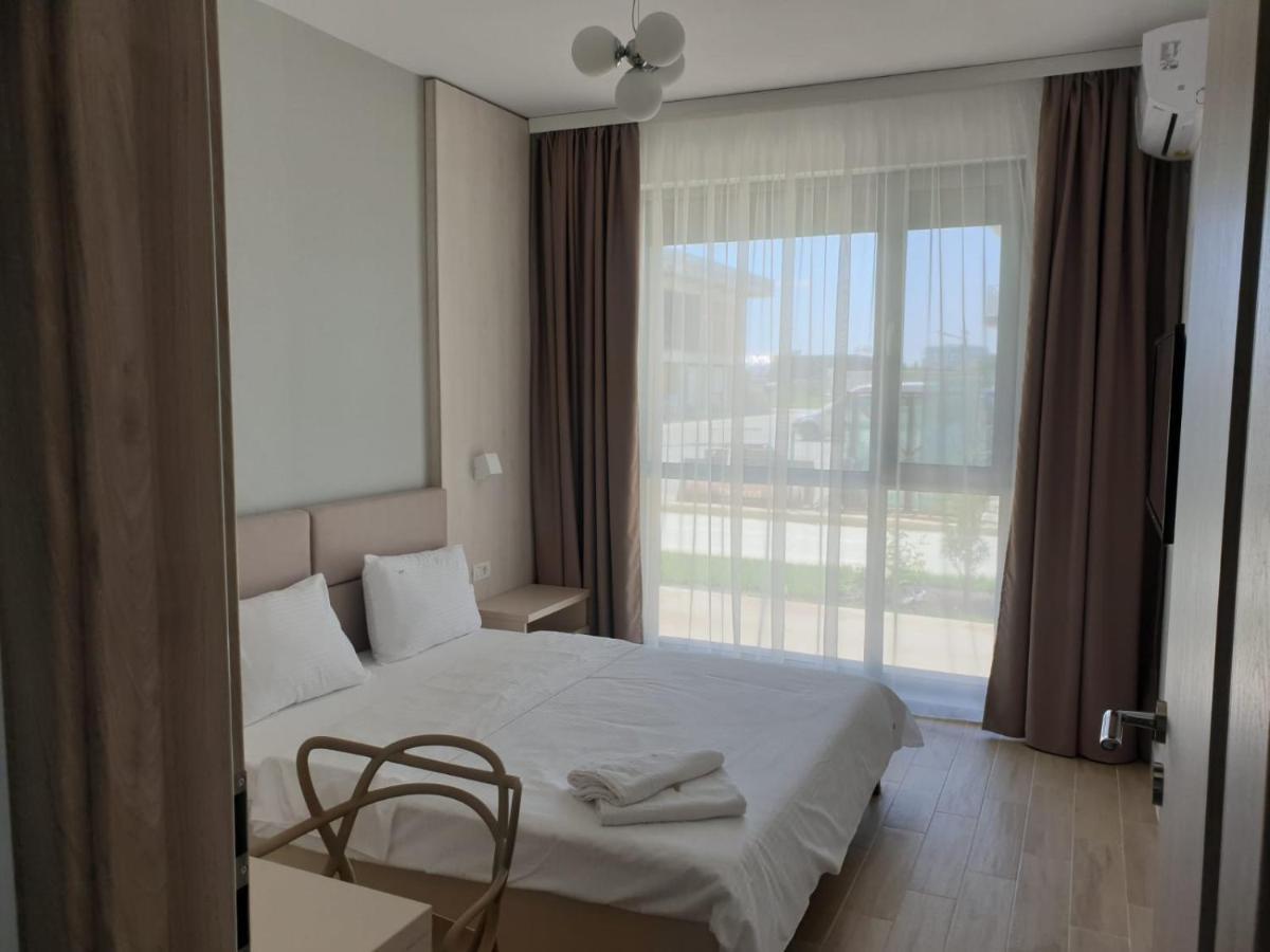 Lotus Studios Mamaia Exteriör bild